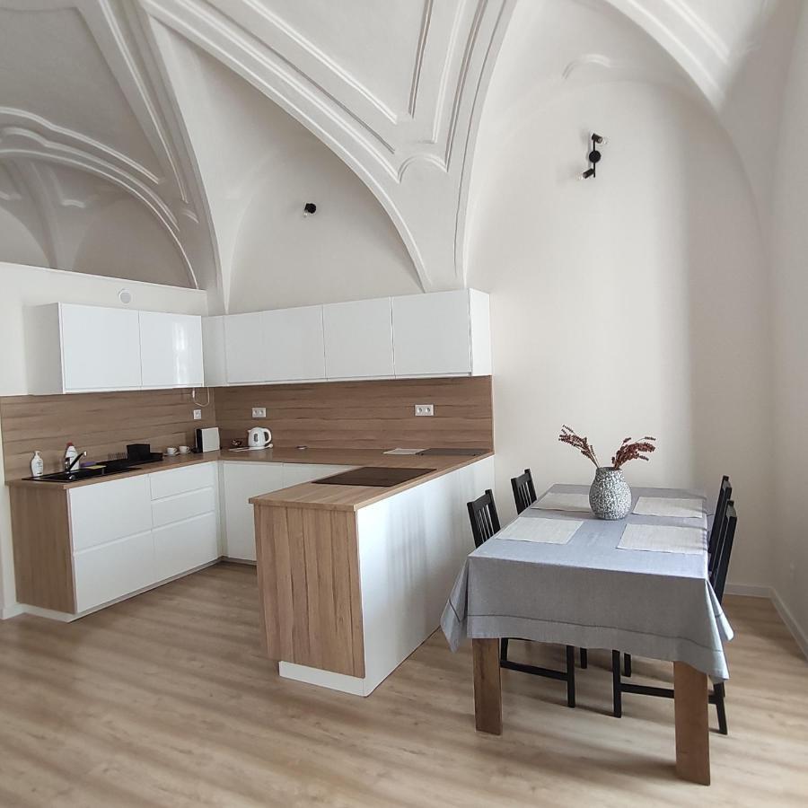 Apartman U Klavdie Banská Bystrica Dış mekan fotoğraf